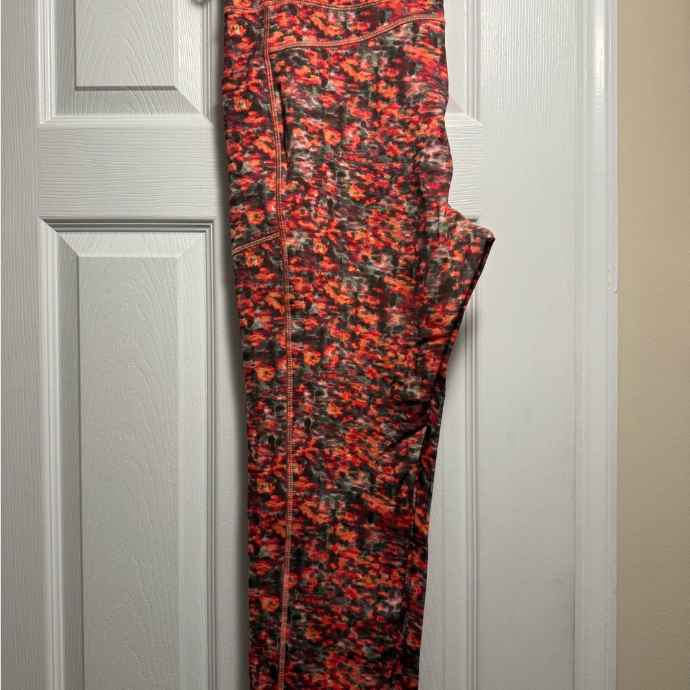 Talbots Red and Black Patterned Leggings
